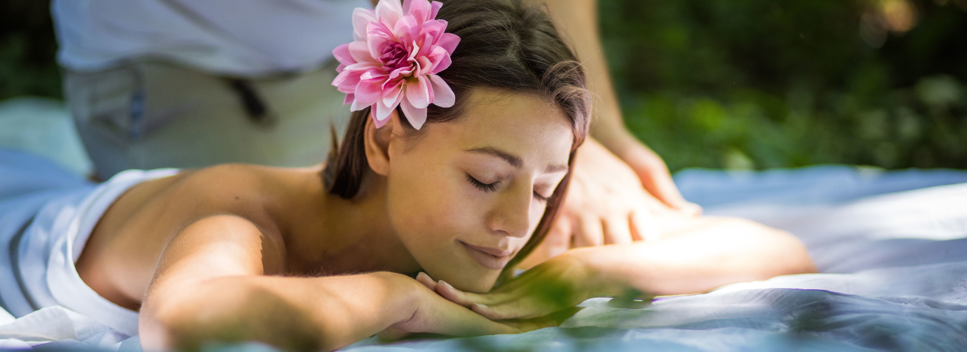 Massaggi: le nuove tendenze per l’estate 2022