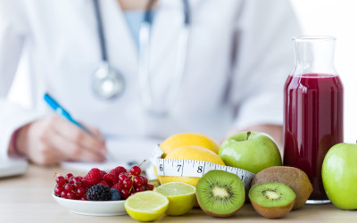 Alimentazione e ciclo mestruale: come si influenzano a vicenda
