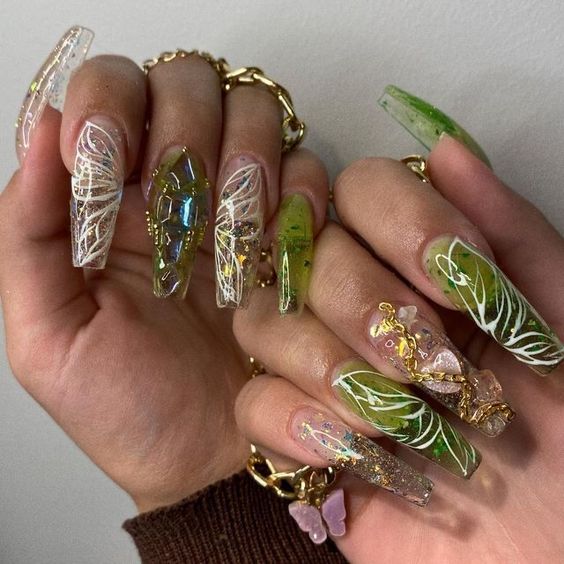 Nail Art Extra Long con Farfalle