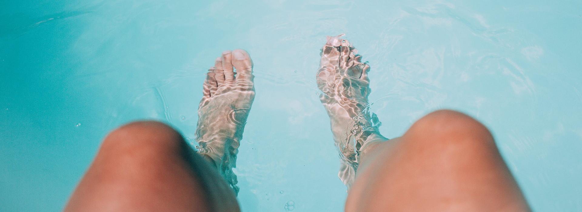 Gonfiore alle gambe in estate? Scopri il linfodrenaggio