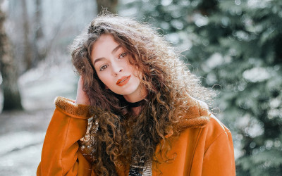 Tagli per capelli ricci inverno 2024-2025: Rinnova il tuo look con GEMI Solarium Estetica