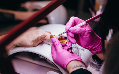 Jelly Nails: il trend unghie più fresco dell’estate è già da GEMI