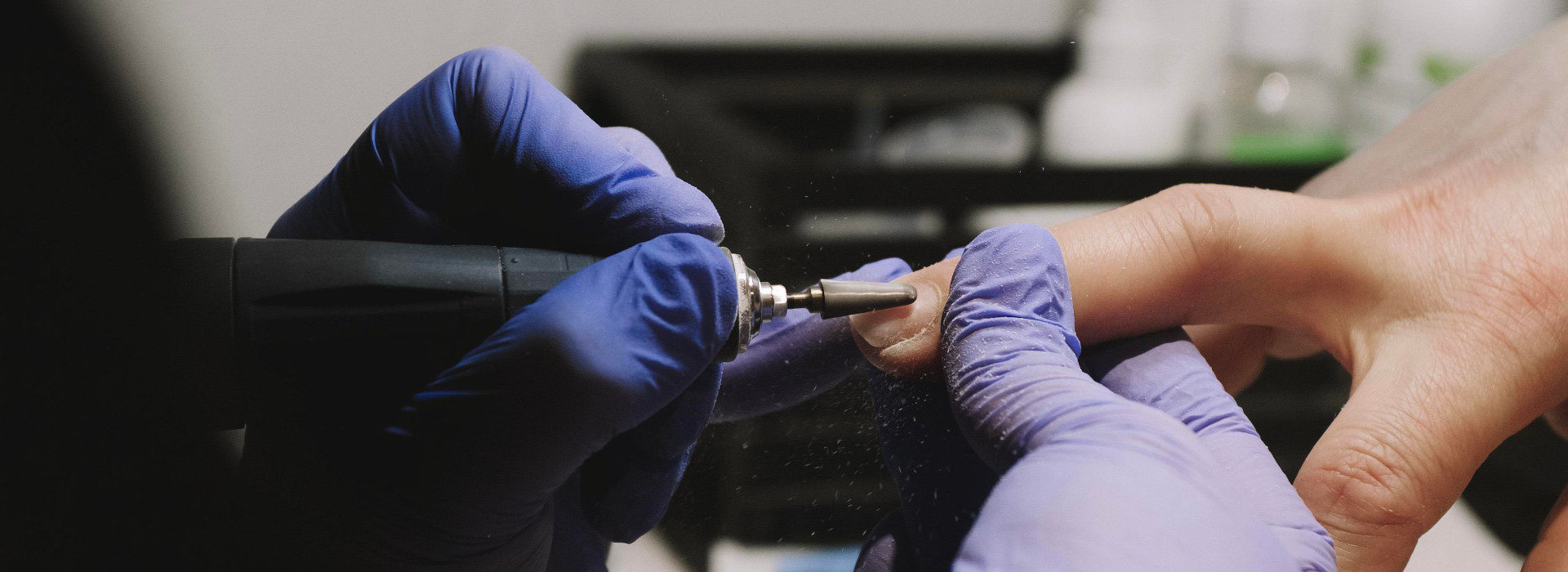Unghie squoval: la manicure che unisce stile, praticità ed eleganza